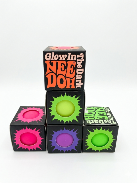 Teenie Glow In The Dark Needoh